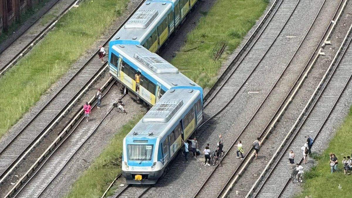 Descarriló una formación del tren Sarmiento en Liniers: hay 20 heridos