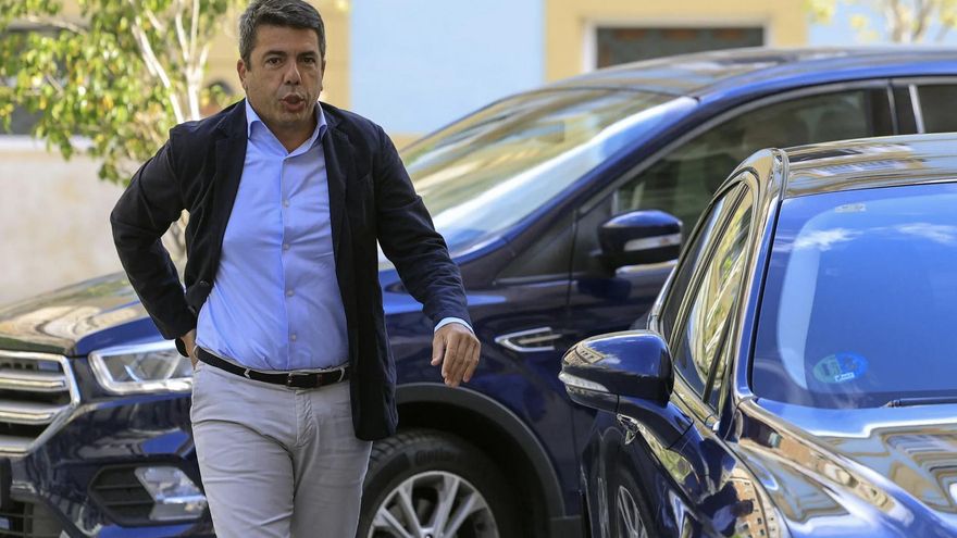 El chófer de Mazón confirma que el expresidente y su equipo mintieron durante meses tras la dana: lo recogió "sobre las ocho"