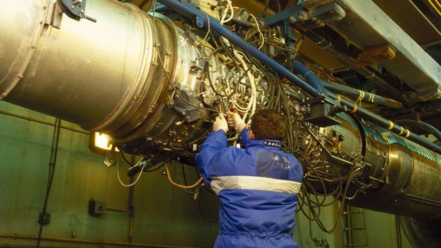 La economía vasca crece un 4,3% y aleja el fantasma de la recesión, pero no recupera las empresas cerradas en pandemia