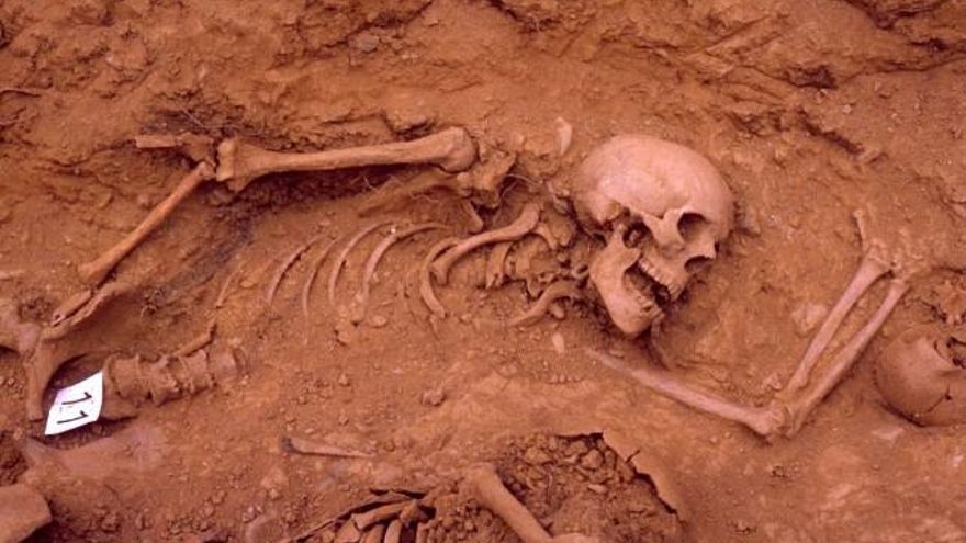 Uno de los paseados desenterrados de los 13 de Priaranza.