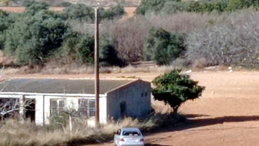 Parte de la finca en la que se ha atrincherado el pistolero