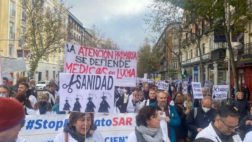 Manifestación en defensa de la sanidad pública este miércoles en Madrid.