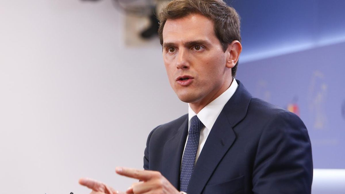Rivera rechaza volver a reunirse con Sánchez y le urge a negociar con "sus socios"