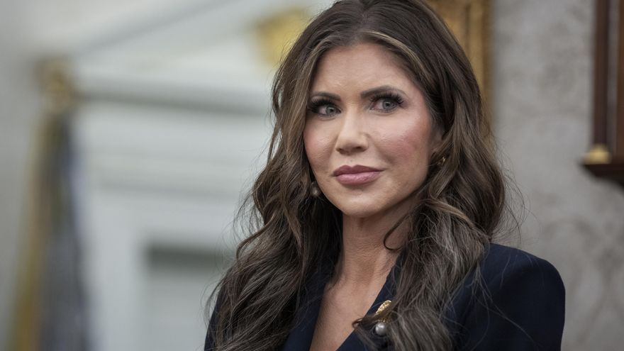 EE.UU. reporta una caída del 93 % de arrestos fronterizos en los primeros meses de Trump