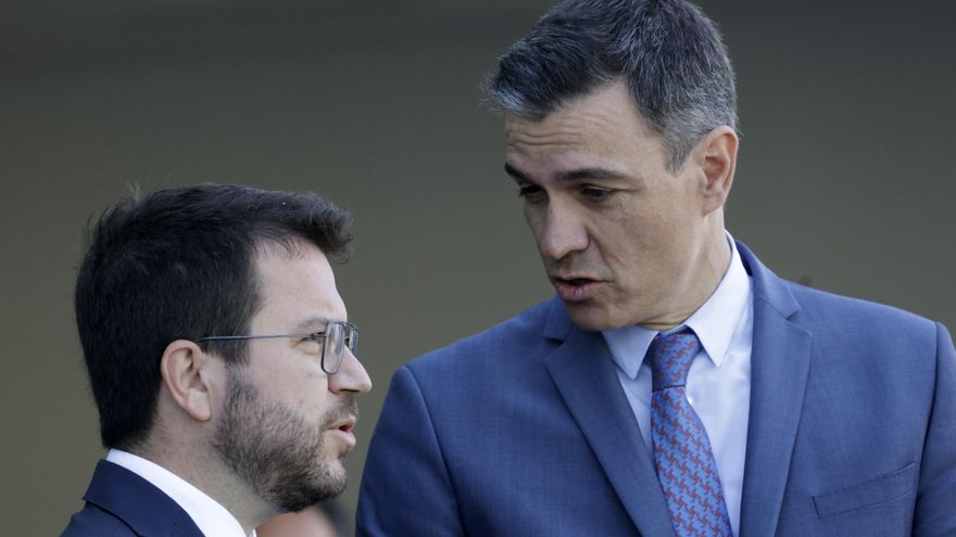 Moncloa y la Generalitat congelan entre reproches mutuos la cita de Sánchez y Aragonès por el espionaje de Pegasus
