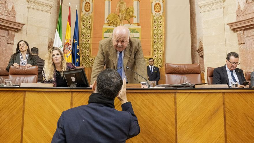 El debate de Presupuestos en el Parlamento derrapa en un caos y desata la bronca del presidente al PP: "¡Qué follón habéis liado!"