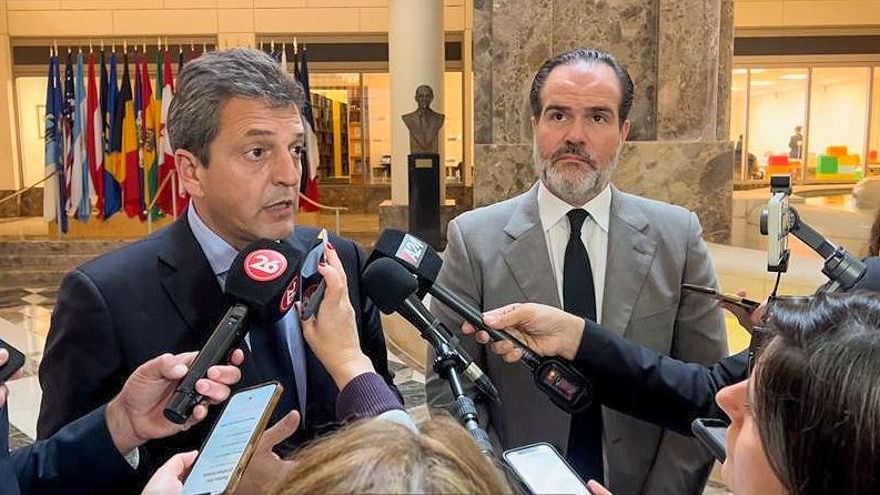 Tras ser destituido del BID, Claver-Carone criticó a Alberto Fernández y elogió a Massa