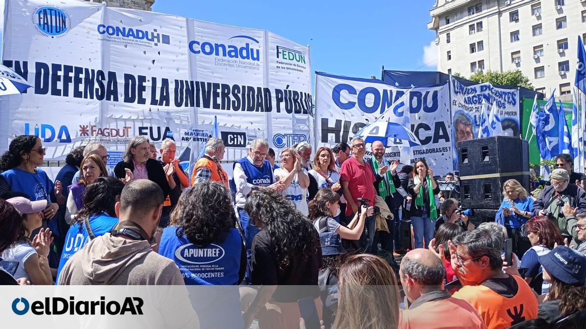 Los docentes universitarios realizarán este miércoles un paro de 24 ...
