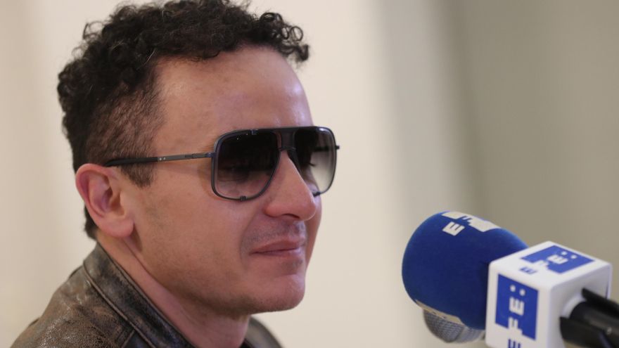 Fonseca se une a su ídolo Rubén Blades en 'Nunca me fui', una reflexión sobre migración