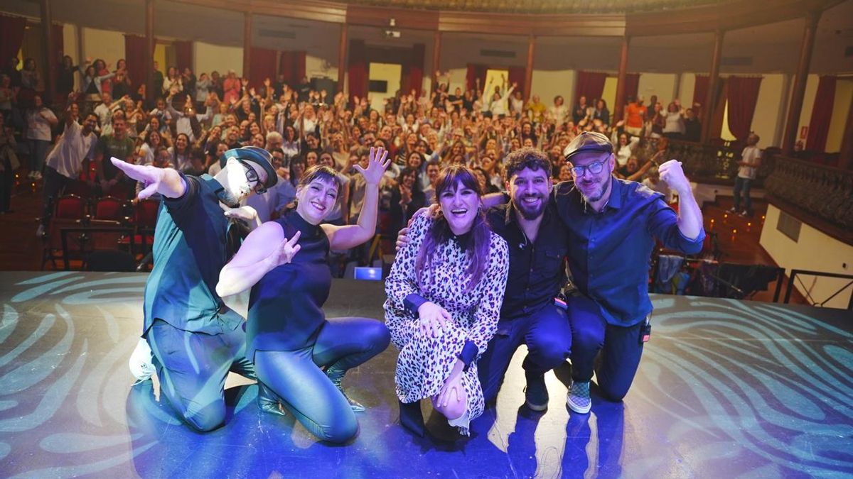 Rosalén, este sábado, en el Teatro Circo de Marte, donde  se ha celebrado el Congreso Educativo y Cultural Isla Bonita