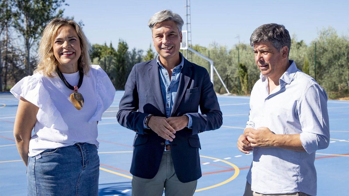 La Diputación mejora las instalaciones deportivas de la barriada rural Vereda del Cerro Macho en Montilla