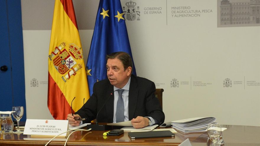 Planas intenta activar una "respuesta europea" para atajar el incremento de los costes de agricultores y ganaderos