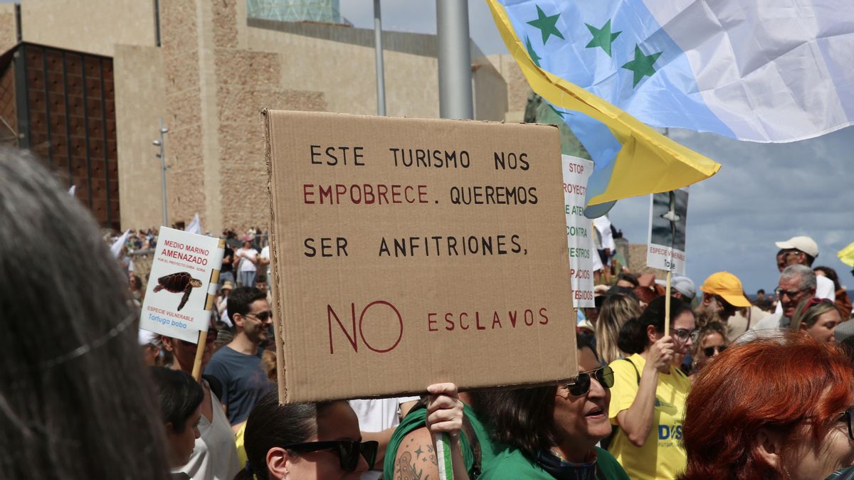 Manifestación en Gran Canaria contra la saturación de Canarias