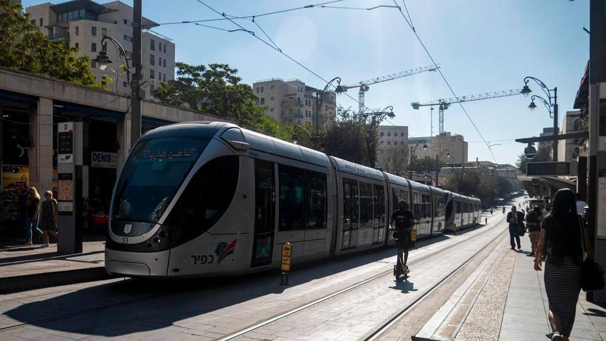 Imagen del tren ligero de Jerusalén 