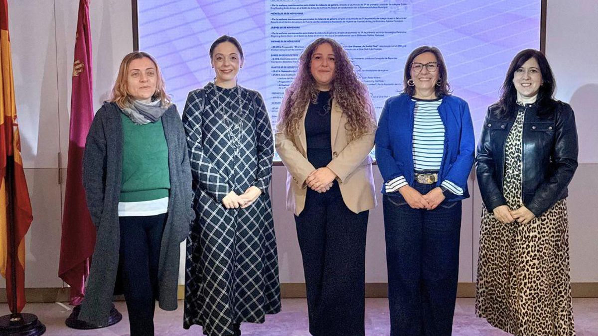Mula presenta la programación del 25N con más de dos semanas de actividades por la igualdad y contra la violencia de género