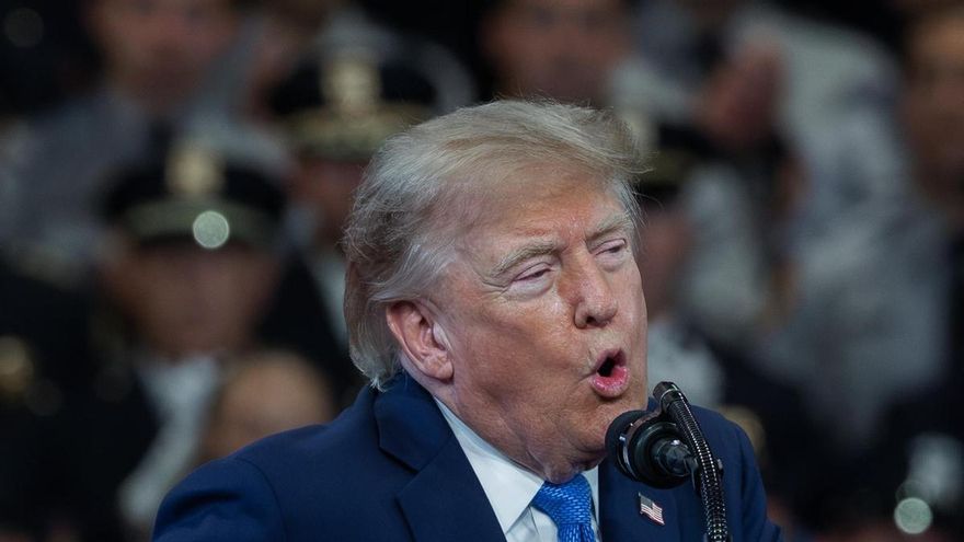 Trump dice que declarará el estrecho de Ormuz "territorio de EEUU" tras "derrotar a Irán"