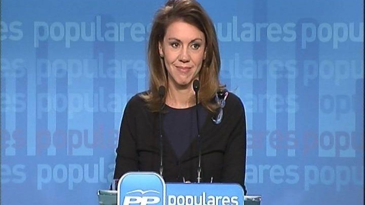 Cospedal atribuye el aumento del sueldo de Rajoy desde 2008 a "pluses electorales" del PP