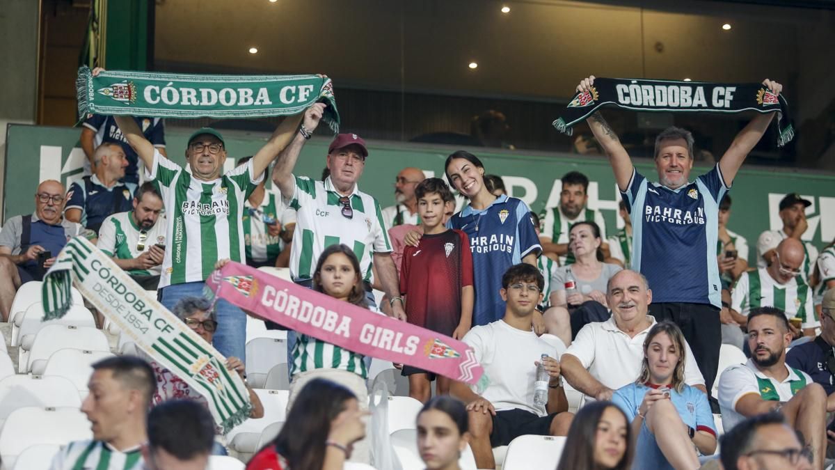 Grada Blanquiverde del Córdoba CF - Granada CF