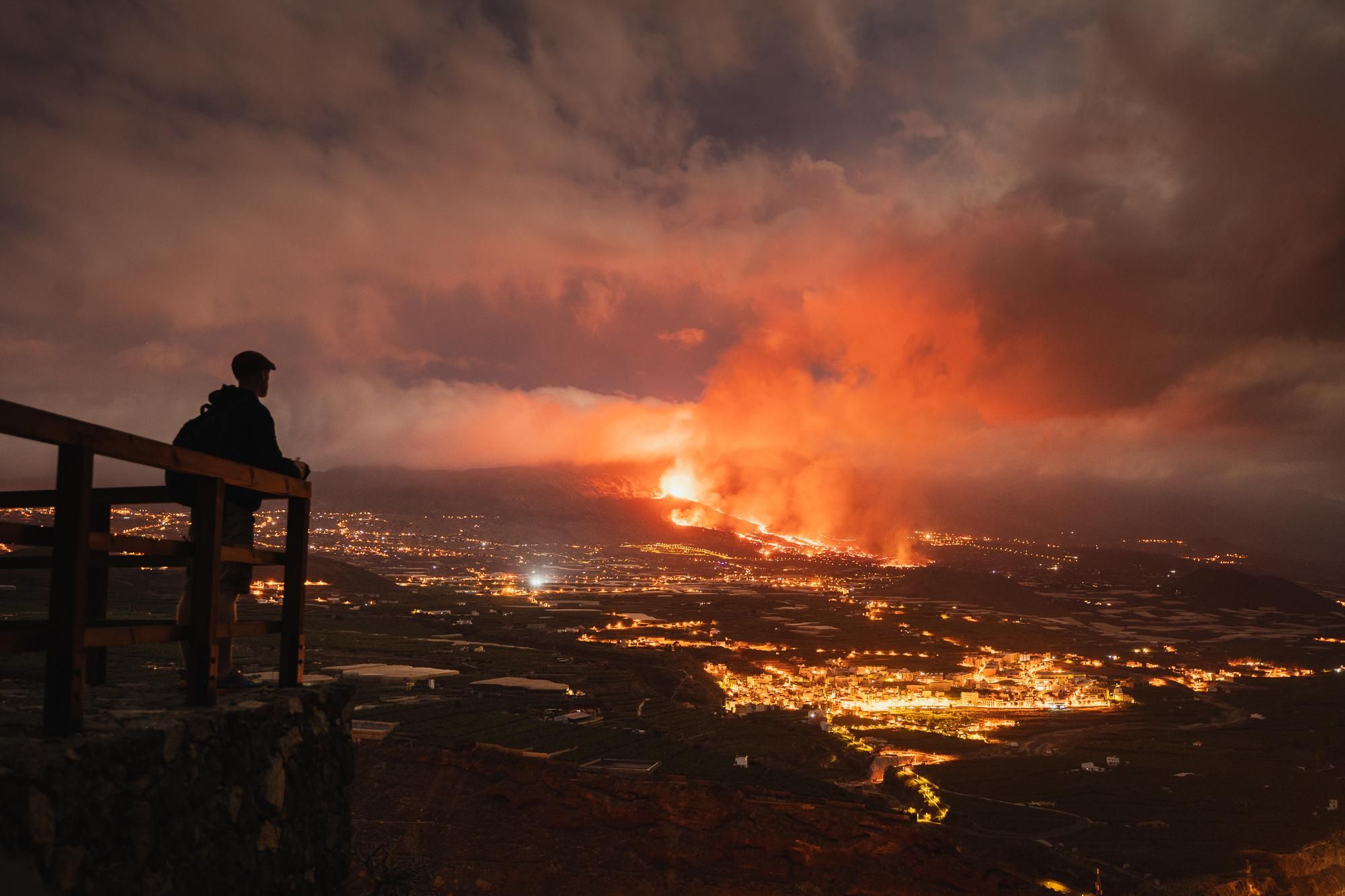 Segunda noche de la erupción de La Palma.