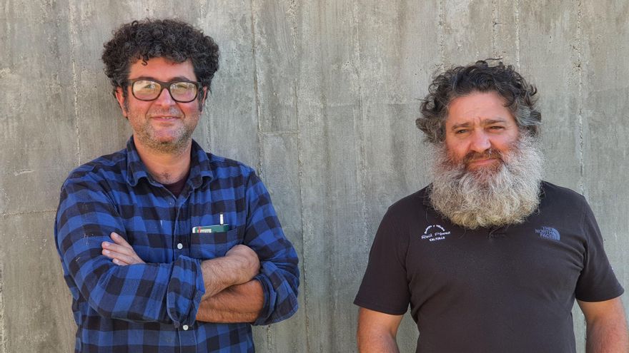 Ricardo P. Palacios (izquierda) y Raúl Pérez (derecha), cabeza de lucha de las bodegas del Bierzo contra las renovables