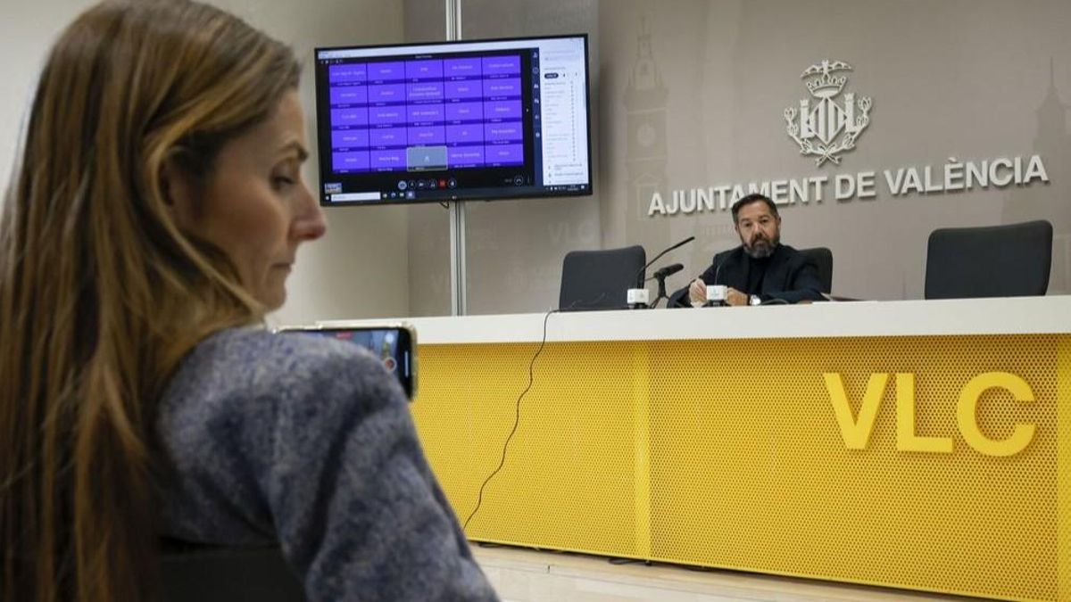 Catalá salva l’edil de Vox acusada de delicte d’odi: ventila el debat sobre el seu cessament en deu minuts sense pronunciar-s’hi