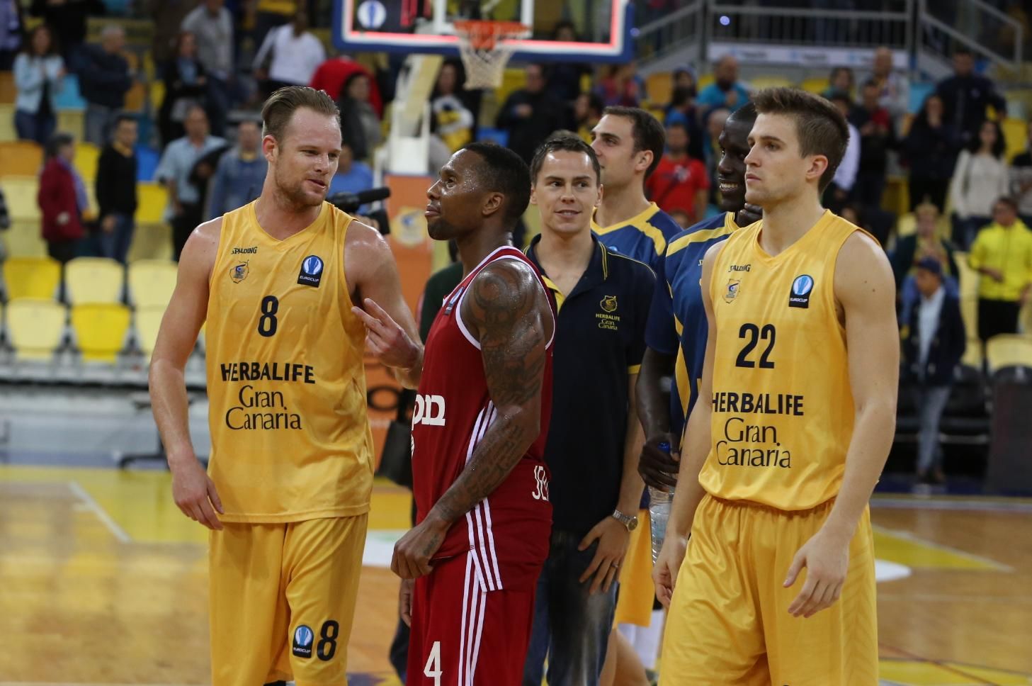 Partido entre el Herbalife Gran Canaria y Hapoel Jerusalen disputado en el Gran Canaria Arena. (Alejandro Ramos).