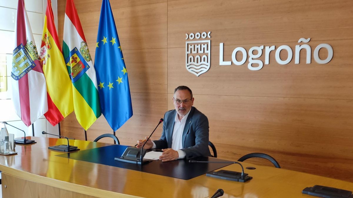 El PR denuncia: "Conrado Escobar bate récord de recaudación mientras incumple su promesa de bajar los impuestos"