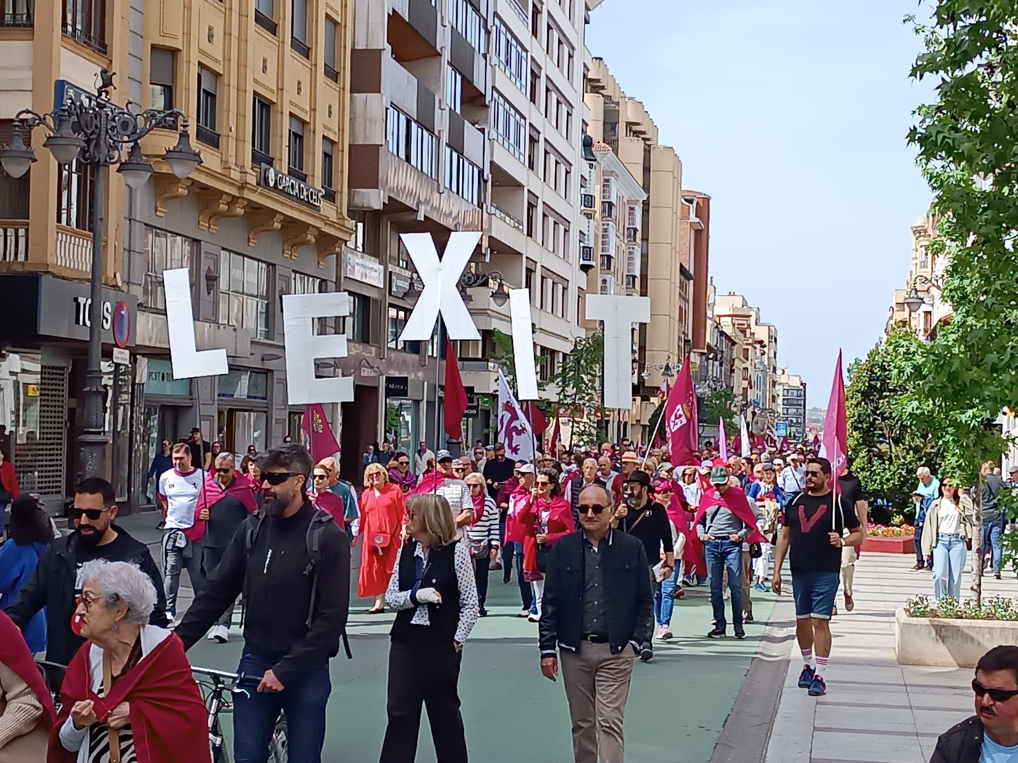 Cientos de personas exigen el 23 de abril el camino de 'León solo' y en libertad