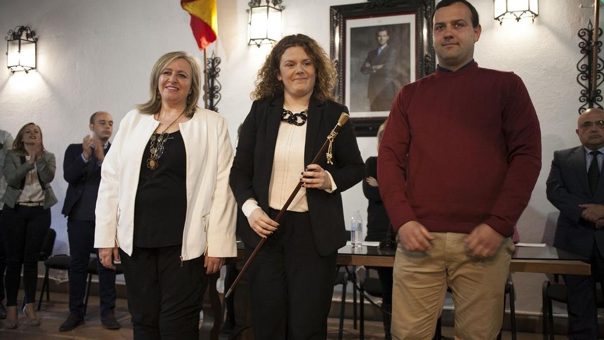 La socialista Teresa Valdenebro, nueva alcaldesa de Ronda (Málaga)