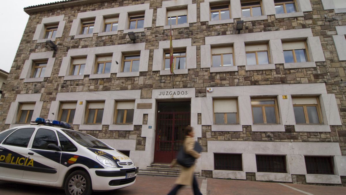 Edificio de los Juzgados de Torrelavega. |