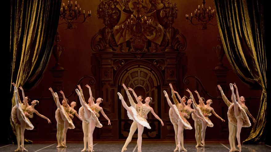 La Compañía Nacional de Danza cierra con 'NumEros' la programación de esta disciplina en el FIS