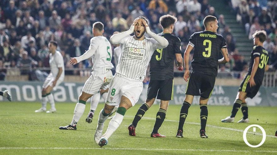 El Córdoba CF también se desploma defensivamente