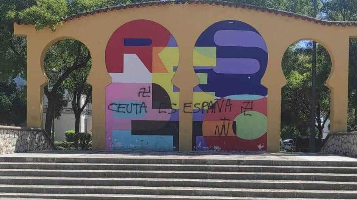 Vandalizan con esvásticas el mural de la Fuensanta