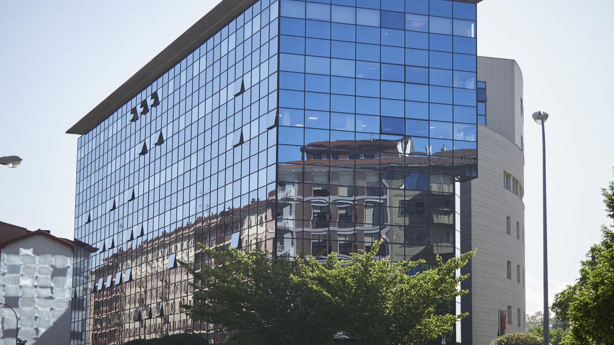 Condenan a dos años de cárcel a una administrativa navarra por acceder 171 veces al historial médico de su yerno