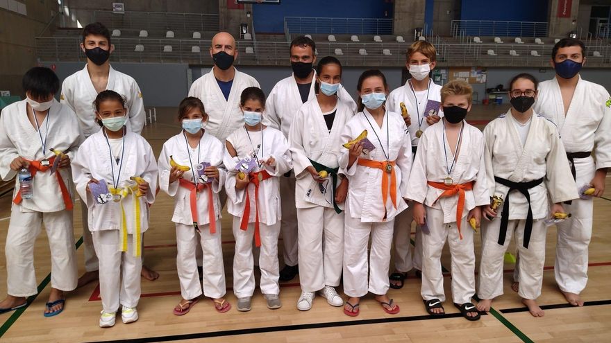 La cantera del Círculo de Amistad toma parte de la Jornada de Tecnificación Interclub de Katas celebrada en Candelaria