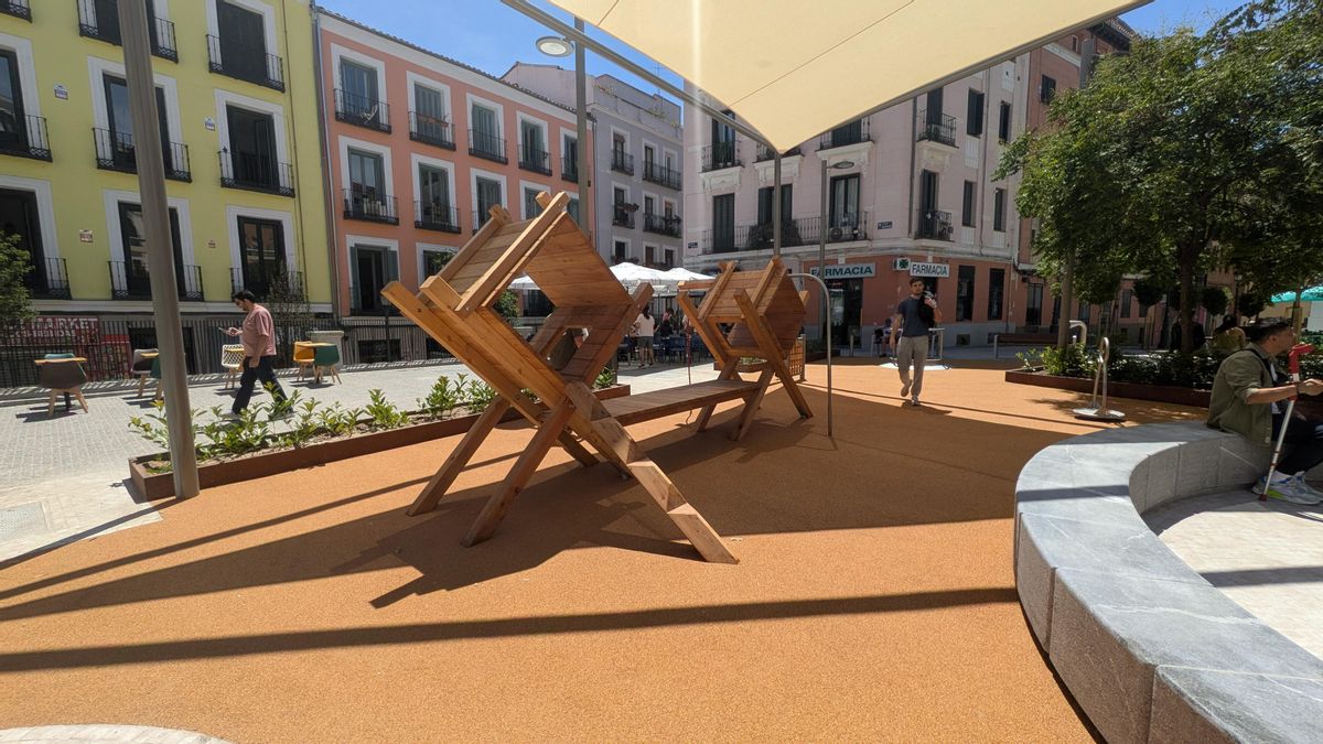 Área de juegos infantiles en el Rastrillo