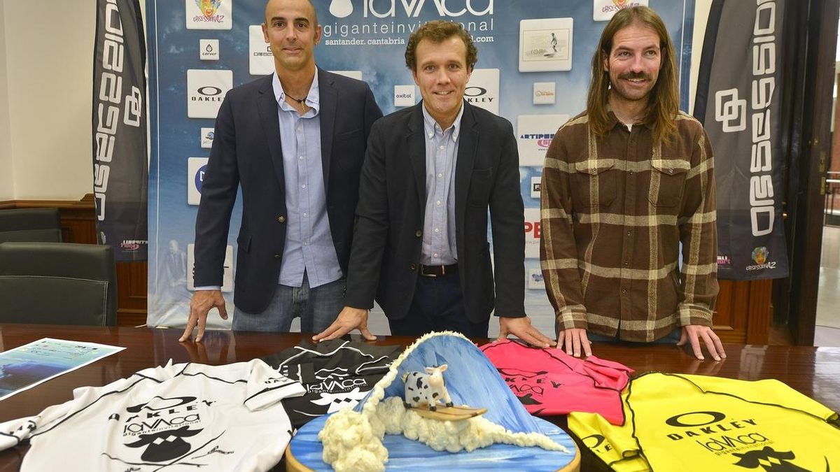 32 surfistas de todo el mundo participarán en la prueba 'La Vaca Gigante'