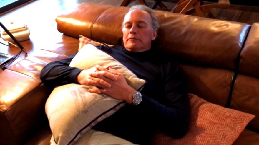 Bertín Osborne, "soñando" durante su grabación con Belén Rueda y Resines