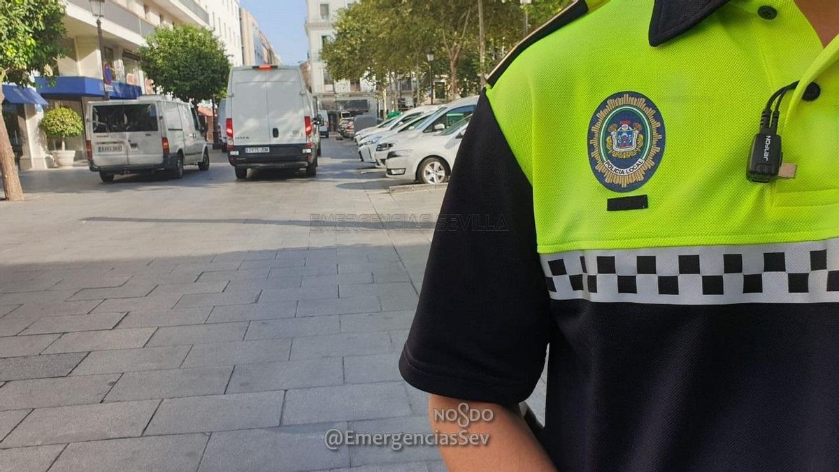 Sevilla.-El Ayuntamiento valora las 256 plazas de Policía Local y critica que el PP "no convocara ni una en cuatro años"