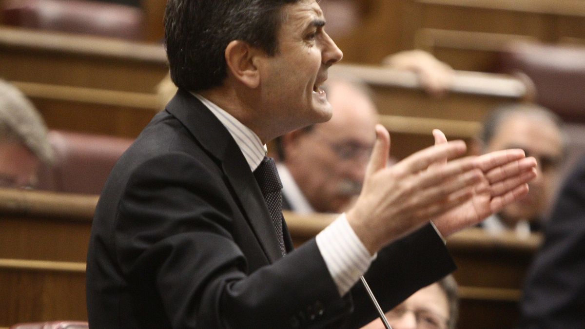 Saura (PSOE) pide la libertad total de Falciani y garantías de que no será extraditado a Suiza