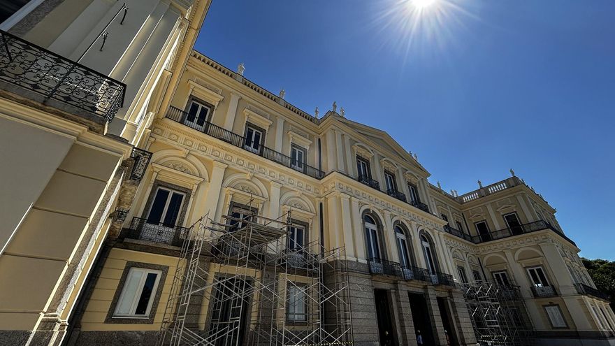 Banco estatal brasileño anuncia crédito para reconstrucción del incinerado Museo Nacional