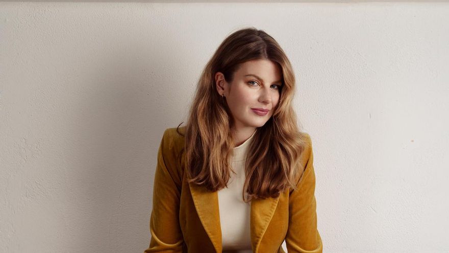 Caroline O'Donoghue, escritora: "Las irlandesas nos sentimos empoderadas desde la legalización del aborto en 2018"