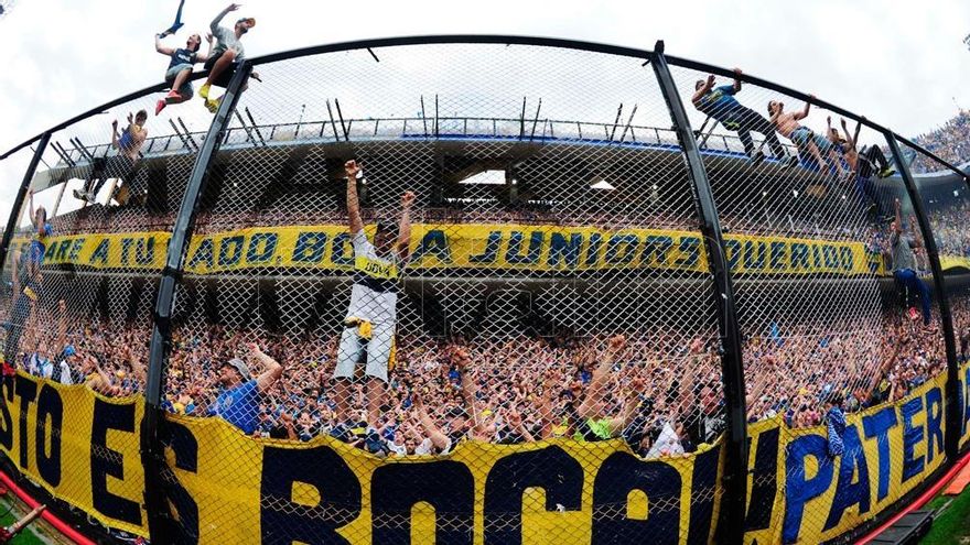 A fines de septiembre volverá el público a las canchas, confirmó Lammens