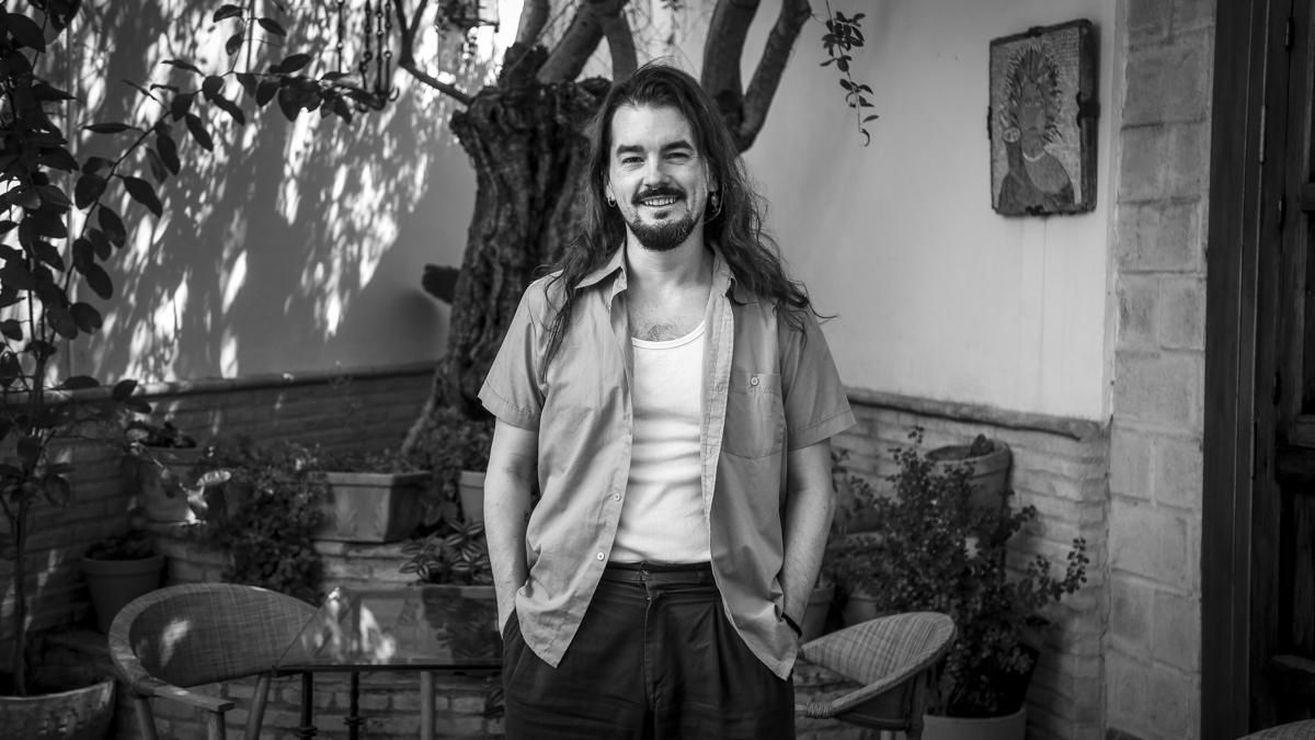 Mikel Herrán, 'PutoMikel': "Ni el fascismo se cura leyendo, ni el racismo se cura viajando"