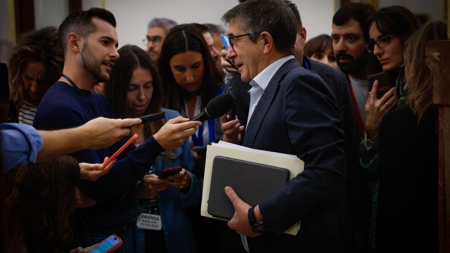 Patxi López confía que Sumar recapacite tras votar con el PP: "A setas o a Rolex"