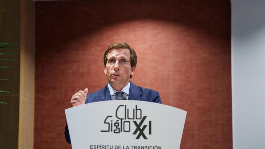 El alcalde de Madrid, José Luis Martínez- Almeida, durante un encuentro informativo, en el NH Hotel Eurobuilding, a 14 de septiembre de 2026, en Madrid (España).