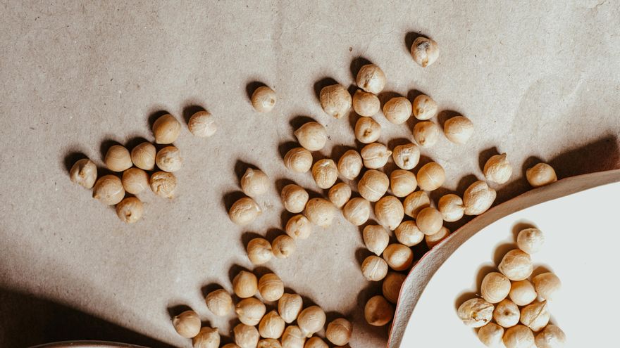 11 legumes with quality seals and Spanish designations for winter stews