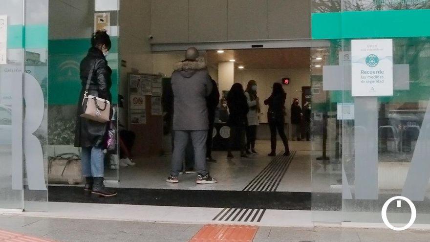 Reuniones navideñas y ausencia de medidas preventivas: el cóctel que está multiplicando los pacientes con virus respiratorios