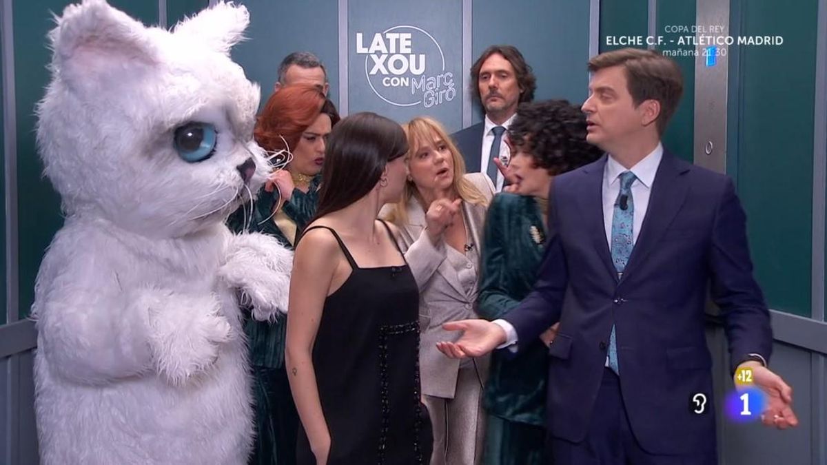 Emma Suárez y Natalia de Molina, en el 'Late Xou'