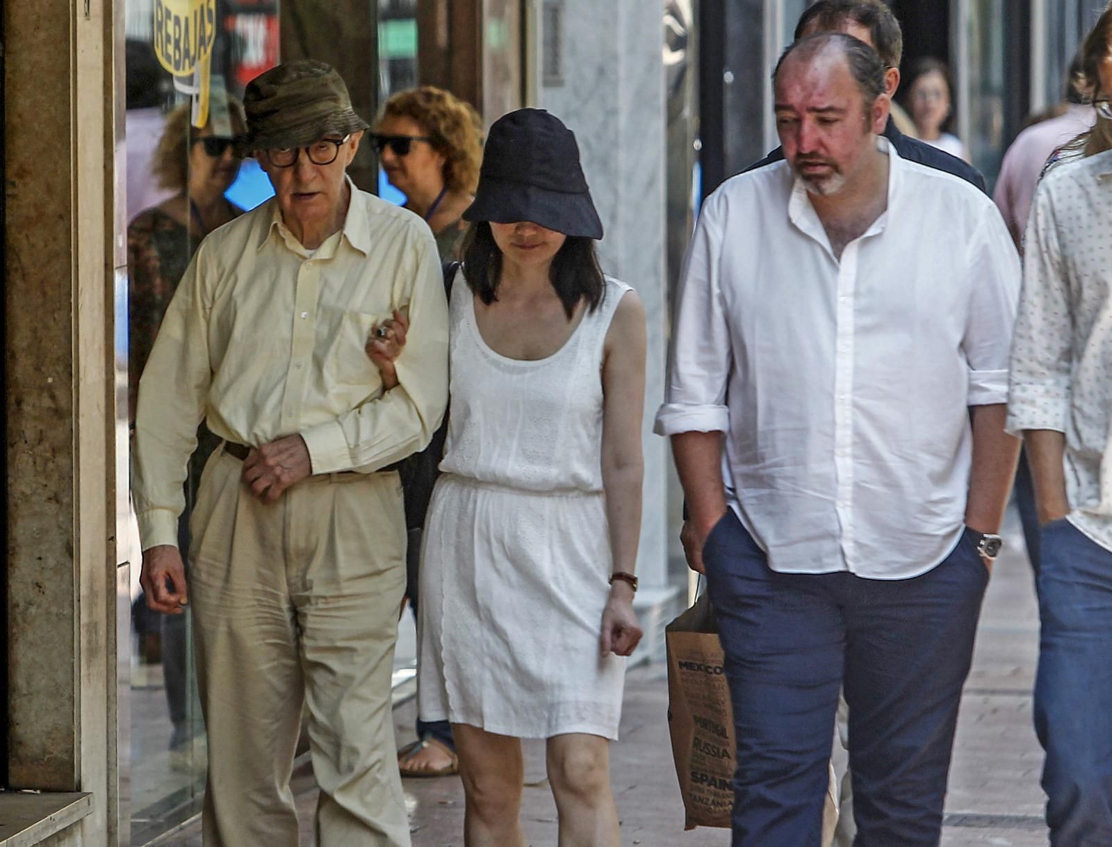 Natalio Grueso junto a Woody Allen y su esposa.